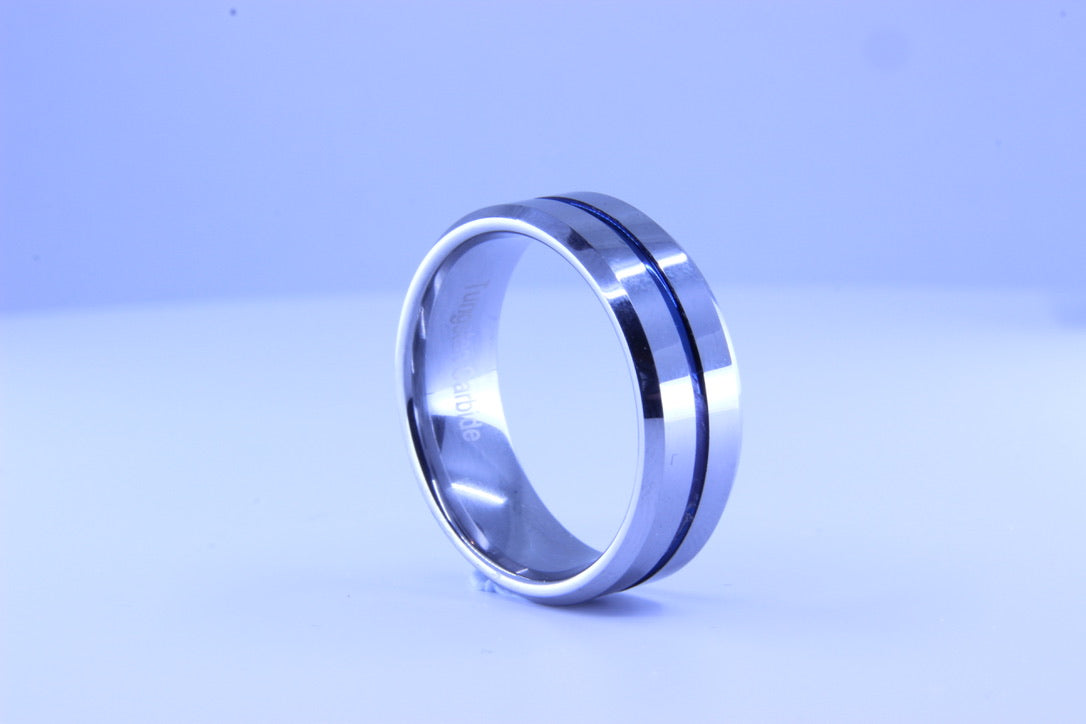 Orlando - Tungsten Black Walnut Wood Inlay Ring (6mm - 8mm)